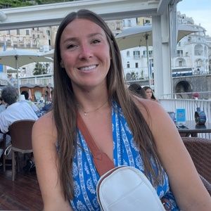 Meet your Posher, Molly